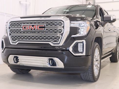 Used 2022 GMC Sierra 1500 Denali w/ Denali Reserve Package image 6