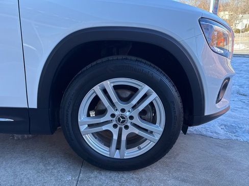 Certified 2021 Mercedes-Benz GLB 250 4MATIC image 12