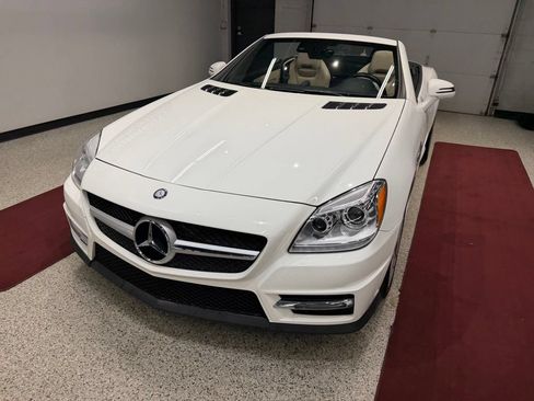 Used 2016 Mercedes-Benz SLK 350 image 6