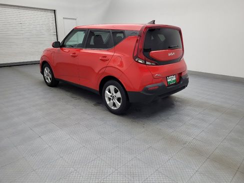 Used 2022 Kia Soul LX w/ Technology Package image 5