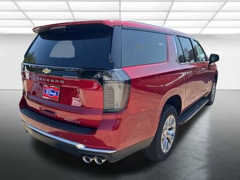 New 2025 Chevrolet Suburban Premier image 32
