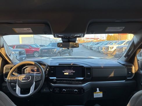 New 2026 GMC Sierra 1500 Elevation image 25