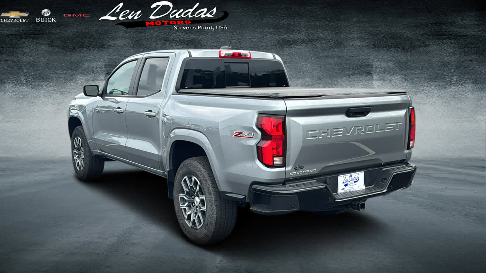 Certified 2024 Chevrolet Colorado Z71 w/ Z71 Convenience Package 2 AWD/4WD image 3