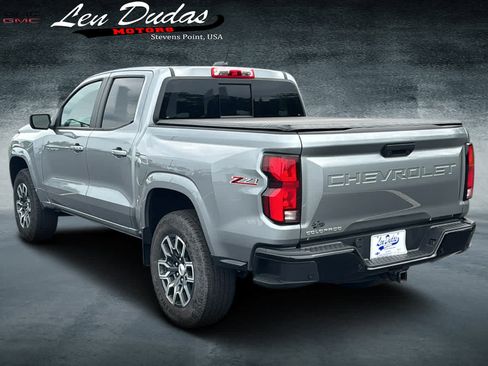 Certified 2024 Chevrolet Colorado Z71 w/ Z71 Convenience Package 2 AWD/4WD image 3