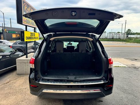 Used 2013 Nissan Pathfinder SL FWD image 17