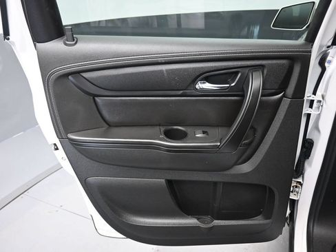 Used 2017 Chevrolet Traverse LT w/ Style and Technology Package AWD/4WD image 27