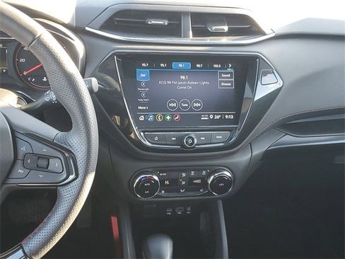 Used 2023 Chevrolet TrailBlazer RS w/ Sun and Liftgate Package image 14