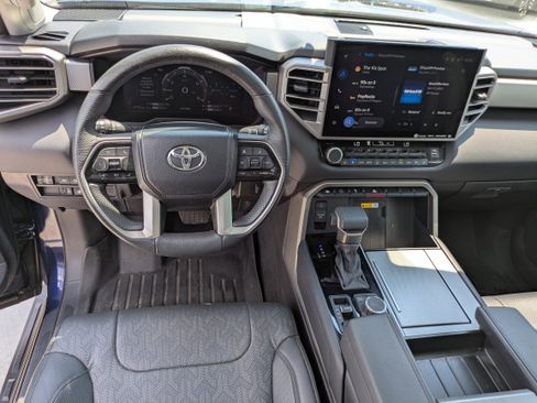 Used 2024 Toyota Sequoia Limited image 17