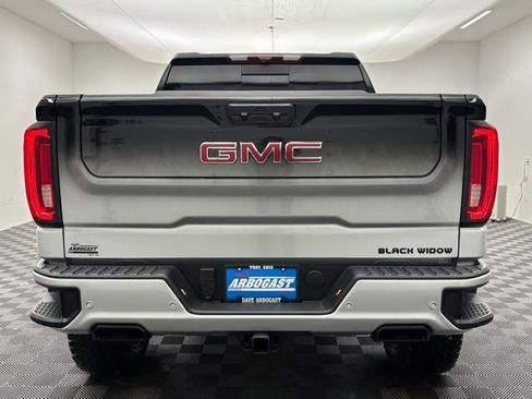 New 2026 GMC Sierra 1500 AT4 w/ AT4 Premium Package image 10