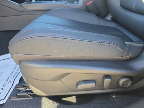 New 2026 Subaru Outback Premium image 25