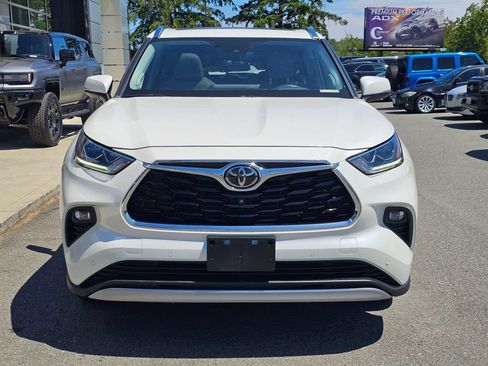 Used 2020 Toyota Highlander Platinum AWD/4WD image 8