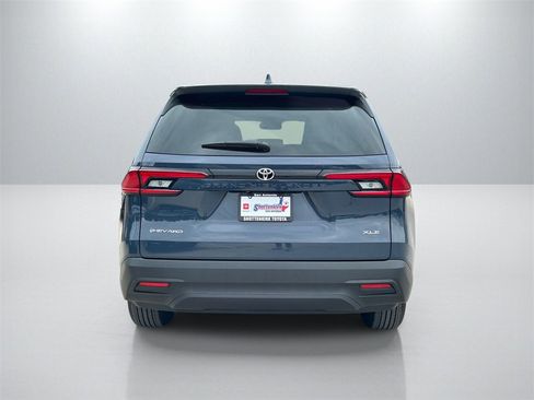 Used 2026 Toyota Grand Highlander XLE image 6