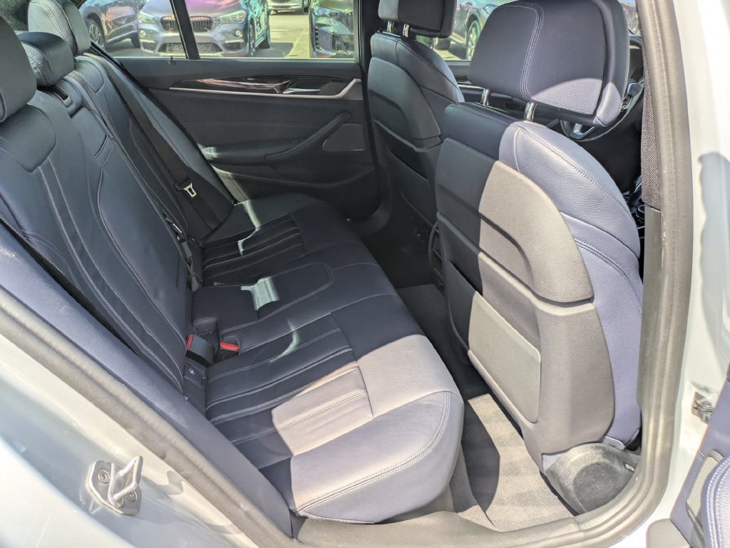 Used 2019 BMW 530i RWD image 21