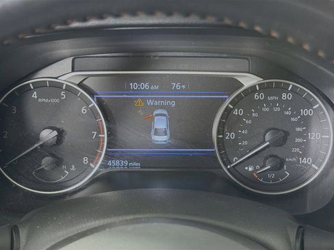 Used 2023 Nissan Altima 2.5 SR FWD image 15