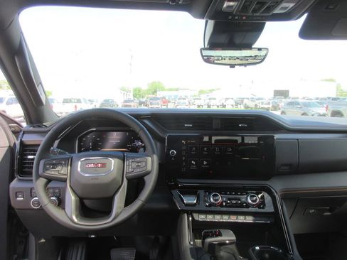 New 2026 GMC Sierra 1500 AT4 w/ AT4 Premium Package AWD/4WD image 16
