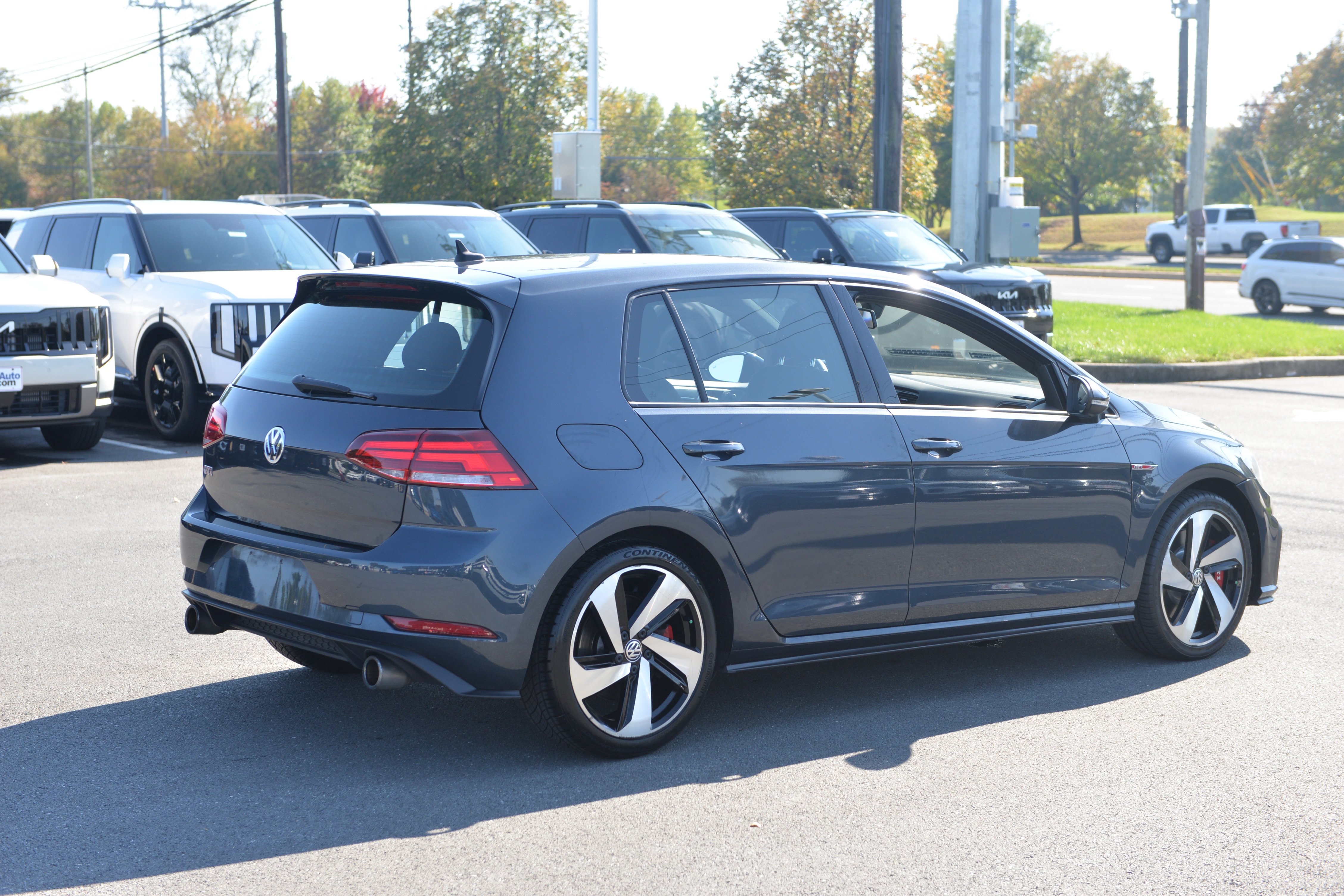 Used 2020 Volkswagen GTI S FWD image 3