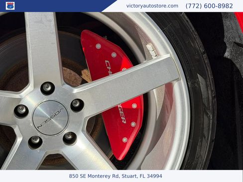 Used 2012 Dodge Challenger R/T image 10