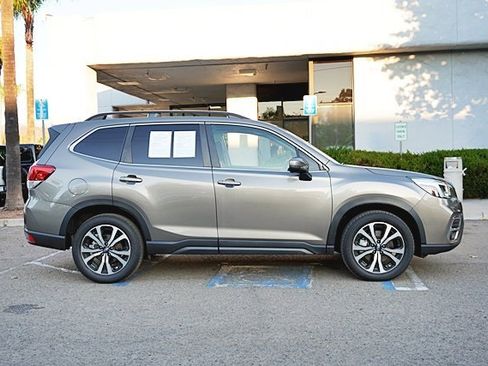 Used 2021 Subaru Forester Limited w/ Popular Package #3 image 7