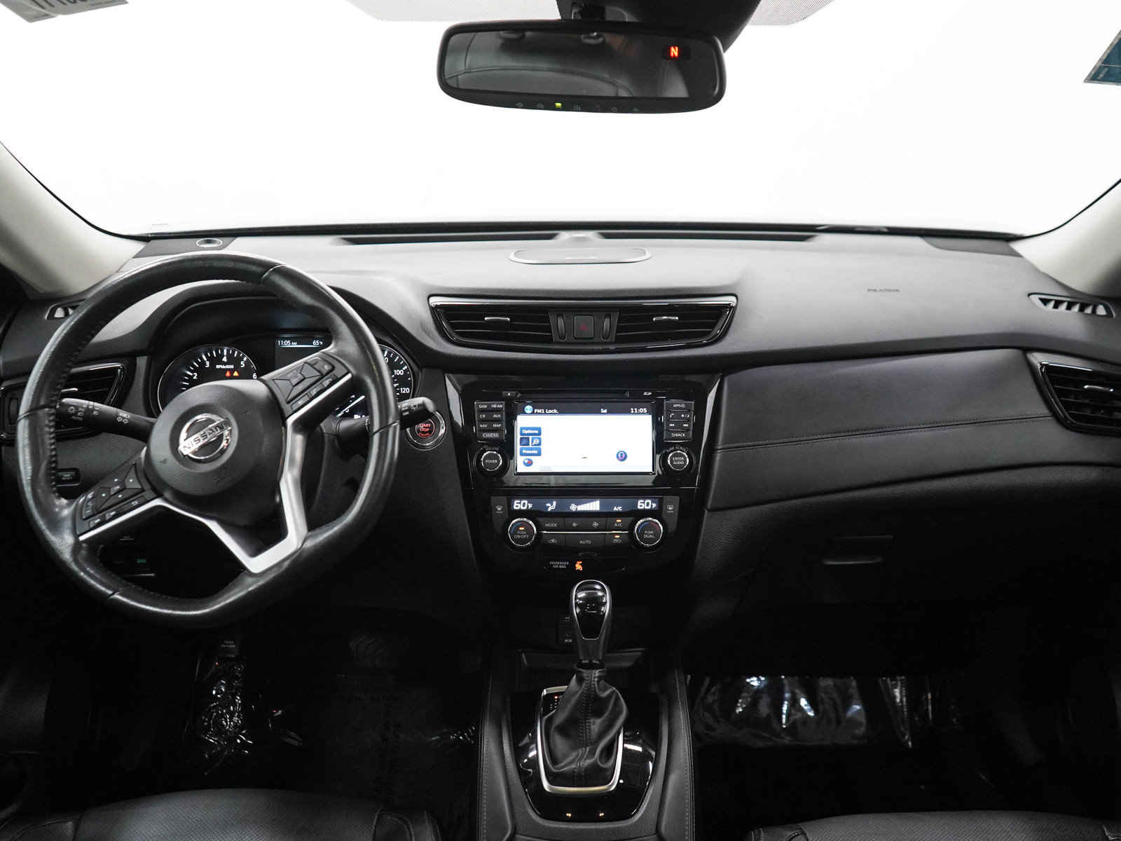 Used 2017 Nissan Rogue SL w/ SL Premium Package AWD/4WD image 13