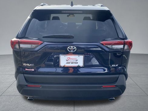 Used 2025 Toyota RAV4 XLE Premium image 12