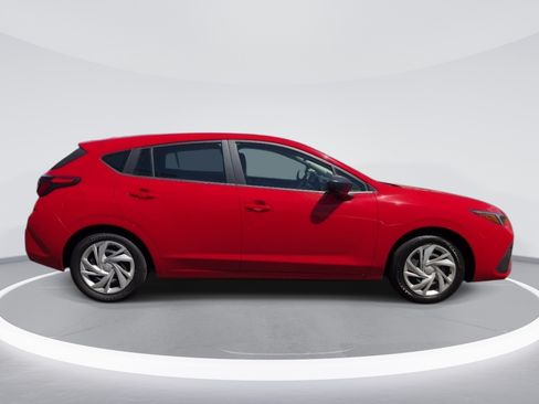 Used 2024 Subaru Impreza 2.0i AWD/4WD image 4