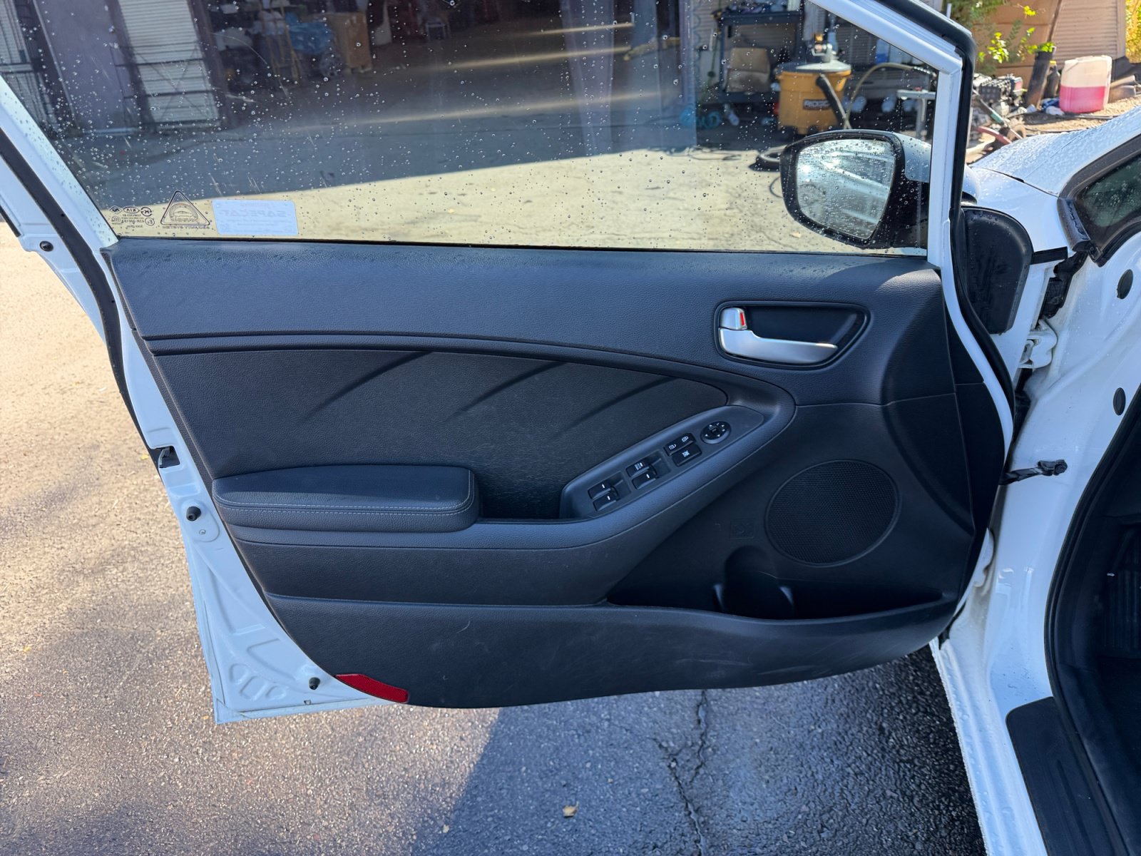 Used 2018 Kia Forte LX FWD image 19