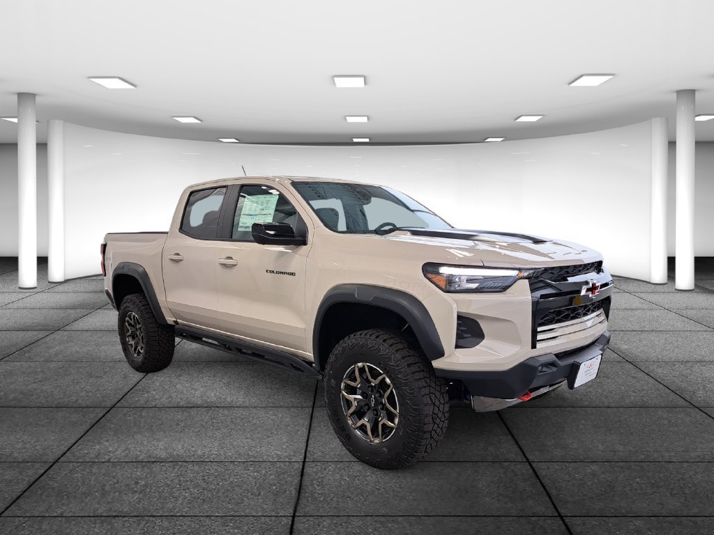 New 2026 Chevrolet Colorado ZR2 w/ Technology Package AWD/4WD image 3