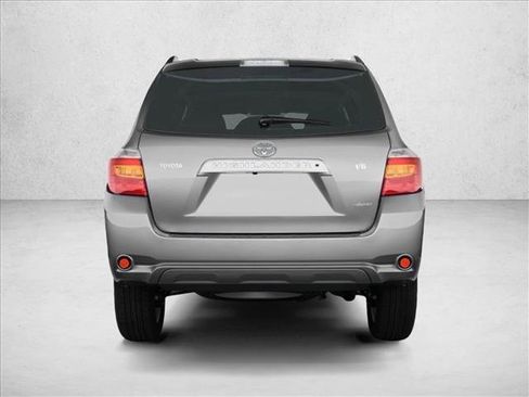 Used 2010 Toyota Highlander Limited image 10