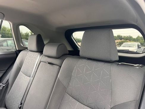 Used 2021 Toyota RAV4 XLE FWD image 20