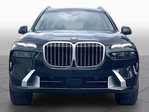 Certified 2026 BMW X7 xDrive40i AWD/4WD image 3