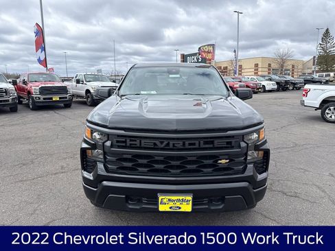 Used 2022 Chevrolet Silverado 1500 W/T w/ WT Value Package AWD/4WD image 3