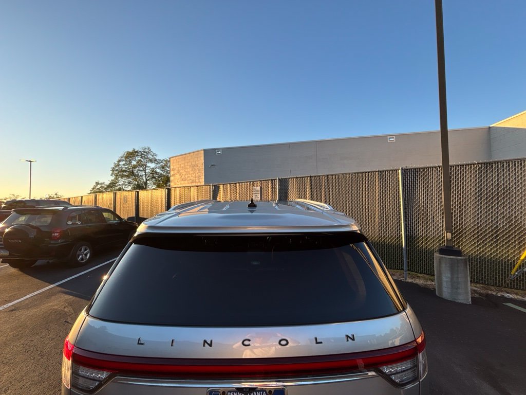 Certified 2021 Lincoln Aviator Black Label w/ Dynamic Handling Package AWD/4WD image 6