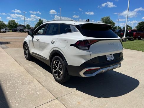 Used 2023 Kia Sportage EX AWD/4WD image 7