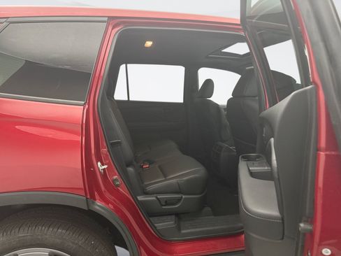 Used 2023 Honda Passport EX-L image 18