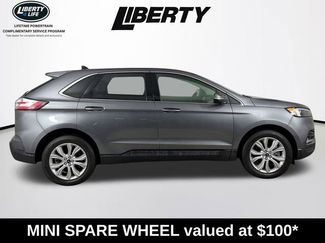 Used 2024 Ford Edge Titanium video 2