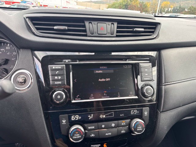 Certified 2020 Nissan Rogue SV AWD/4WD image 16