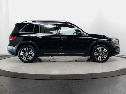 Certified 2026 Mercedes-Benz GLB 250 4MATIC image 29