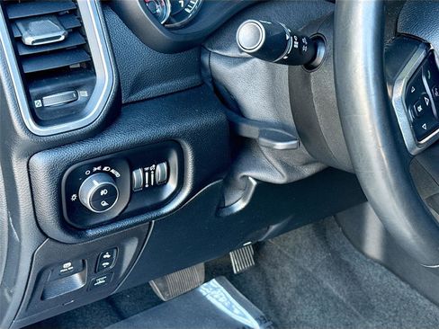 Used 2021 RAM 1500 Laramie image 10