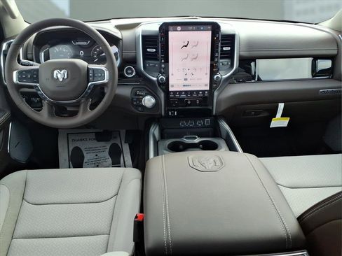 New 2025 RAM 1500 Laramie image 23