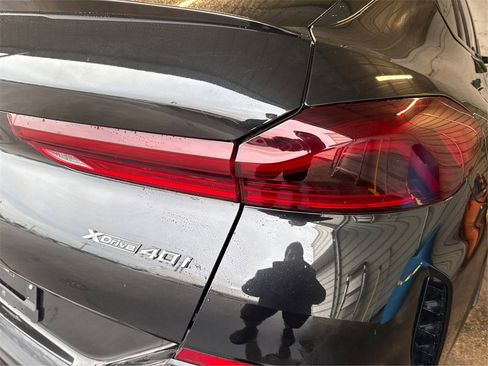 Used 2024 BMW X6 xDrive40i image 17