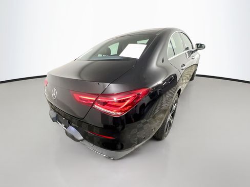 Used 2021 Mercedes-Benz CLA 250 image 4