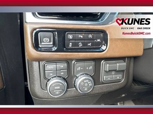 Used 2026 GMC Yukon XL Denali Ultimate w/ LPO, Floor Liner Package AWD/4WD image 40