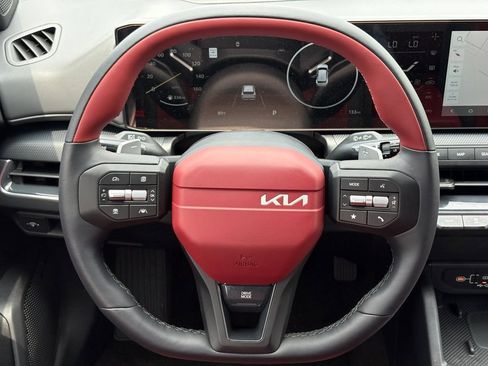 New 2026 Kia K4 GT-Line Turbo w/ GT-Line Premium Package FWD image 35
