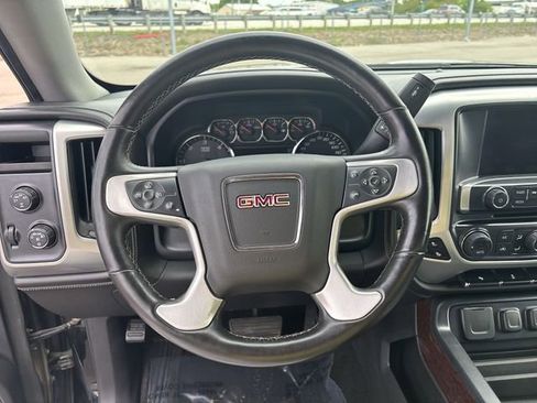 Used 2014 GMC Sierra 1500 SLT w/ SLT Crew Cab Value Package AWD/4WD image 30