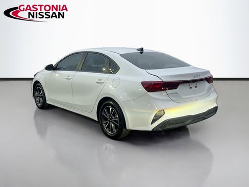 Used 2024 Kia Forte LXS w/ LXS Technology Package image 6