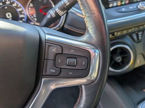 Used 2019 Chevrolet Blazer Premier w/ Sun and Wheels Package image 18