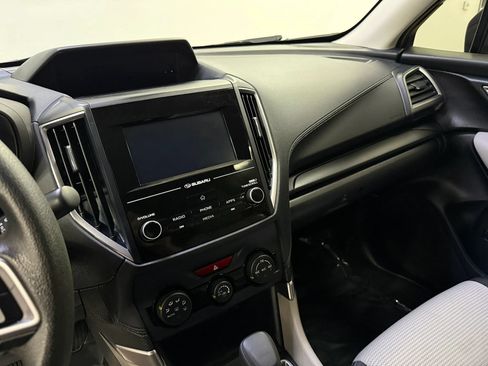 Used 2023 Subaru Forester AWD/4WD image 18