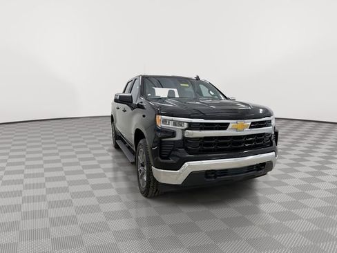 Certified 2024 Chevrolet Silverado 1500 LT image 3