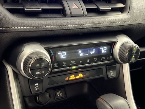 Used 2024 Toyota RAV4 XLE image 21