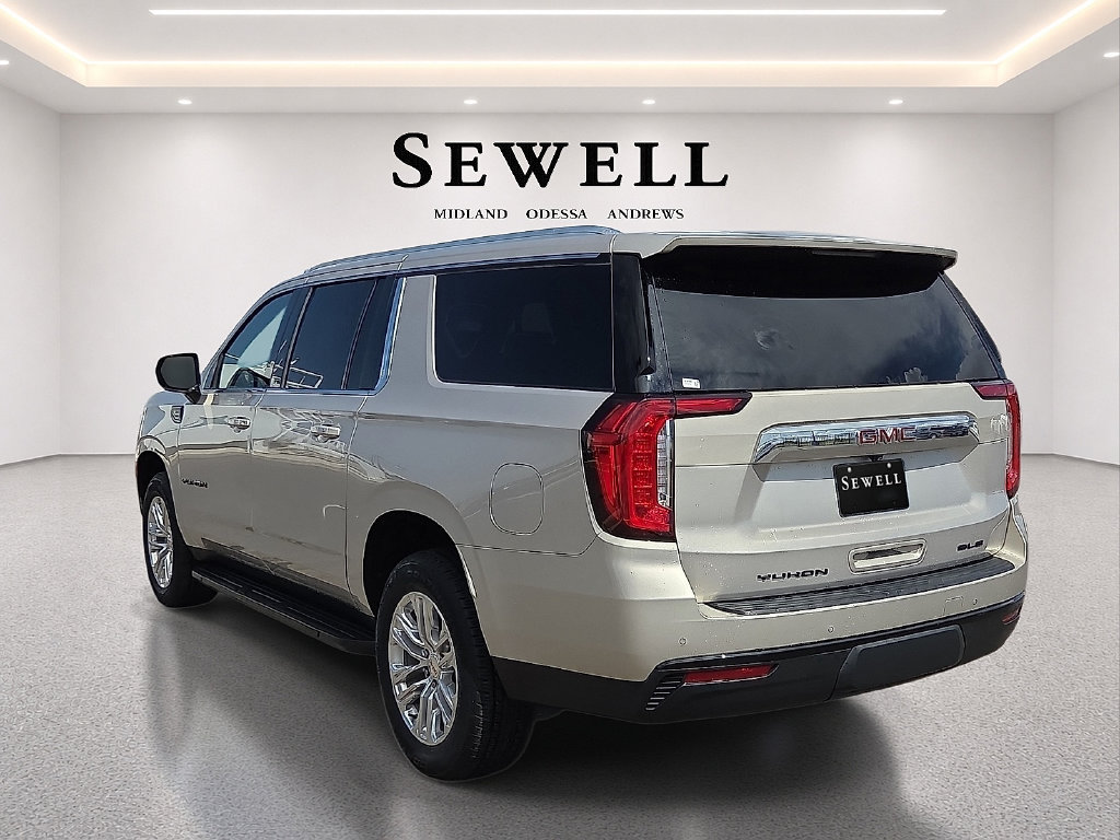 Used 2024 GMC Yukon XL SLE w/ Gmc Pro Safety Plus Package AWD/4WD image 3